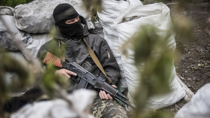 Украинските медии: Сепаратисти задигнаха 1,5 млн. гривни от инкасо кола!