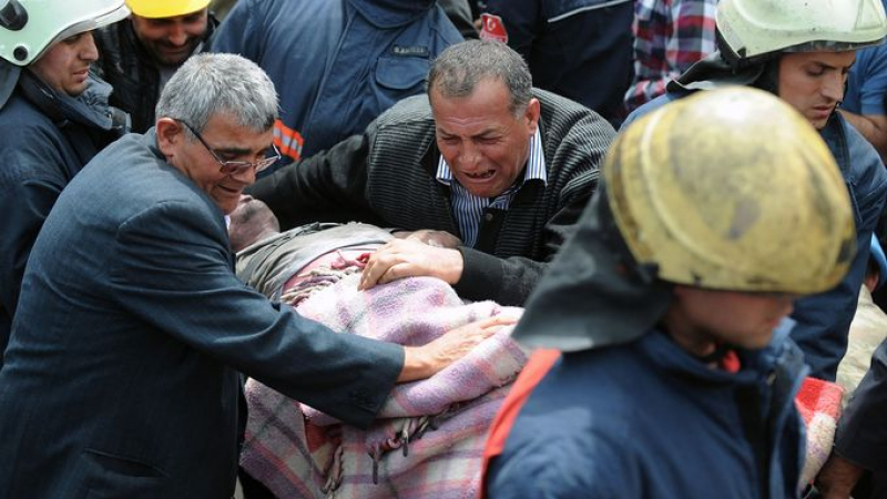 Труповете от турската мина-гробница станаха 299