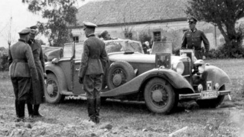 Продават поръчковия Benz на Гьоринг