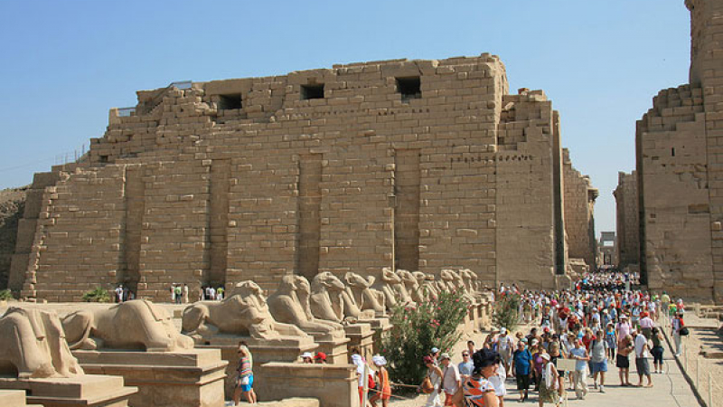 Карнак - най-големият древен религиозен комплекс (СНИМКИ)
