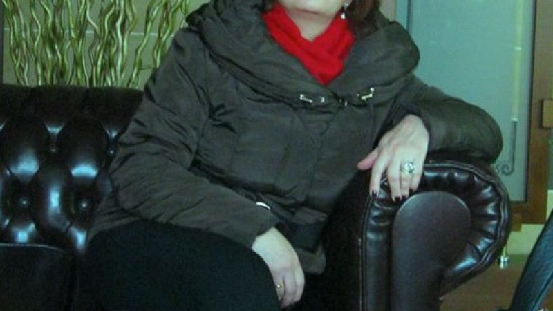 Кристина Калъпсъзова: Изписаха мама на 5-ия ден след инсулт - жив труп е!