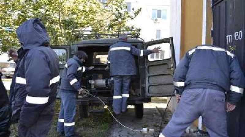 Нов удар на крадците на трасформаторно масло остави повече от 200 души без ток