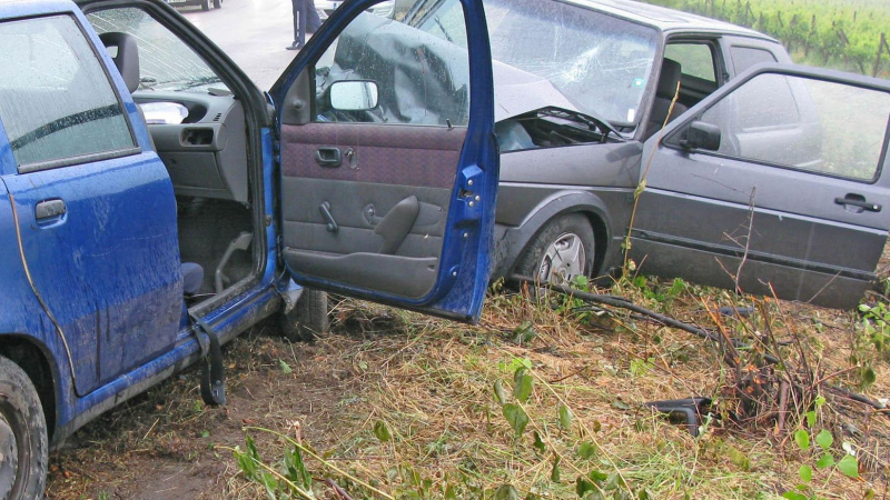 Жестока катастрофа между румънска и българска кола край Варна