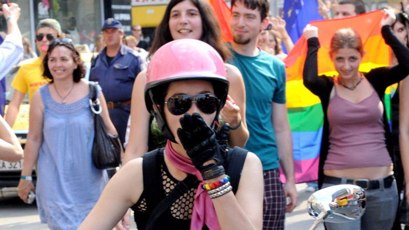 Българската Кончита Вурст на гей парада в София 