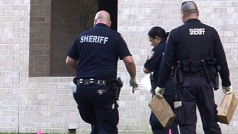 6 ранени, един лошо, при стрелба в Тексас (ВИДЕО)