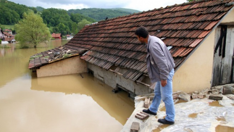 Жена гасне в реанимацията в Добрич след наводнението