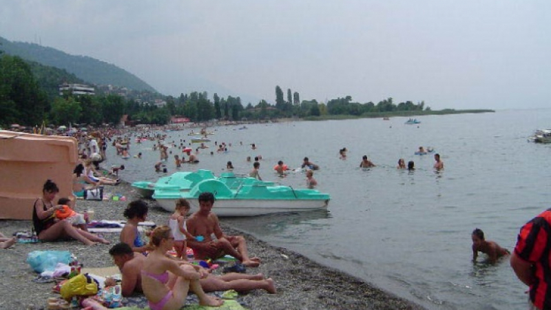 Бум на летните вируси в Бургаско, заразени са предимно деца