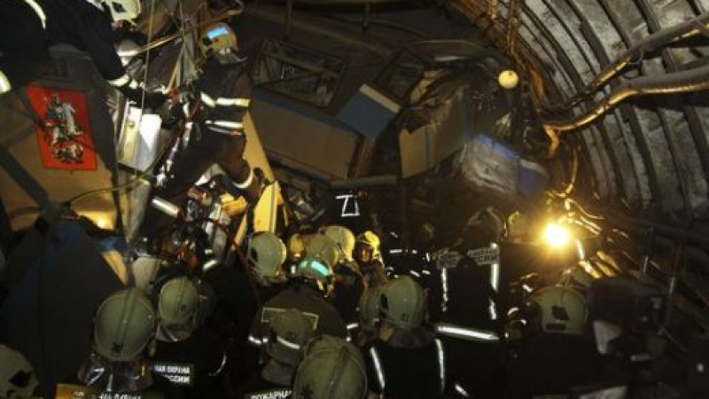 Още двама заподозрени за трагедията в московското метро
