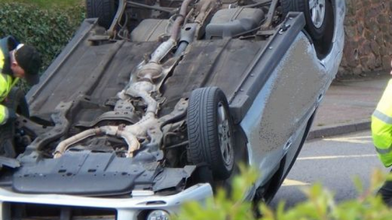Шофьор загина на две крачки от гробището в Перник