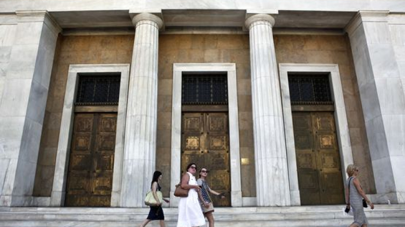 Над 2.5 млн. гърци са с просрочени дългове 