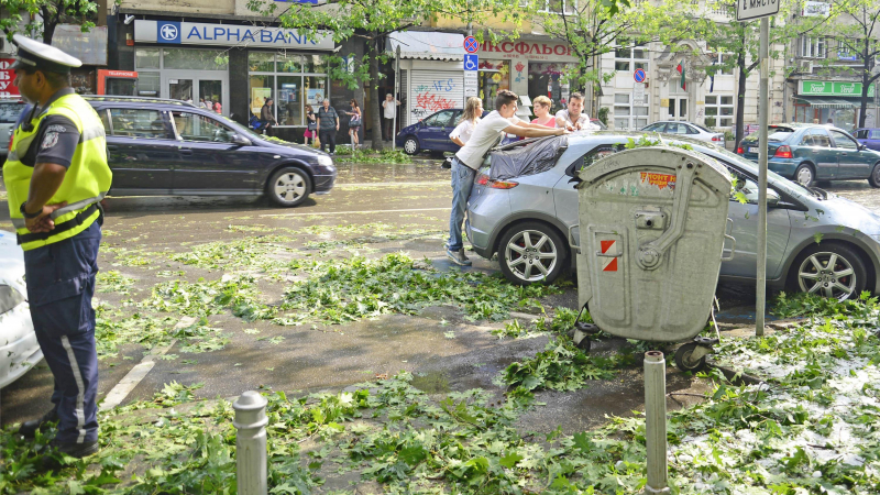 Синоптик успокои: Не се очаква чак такава градушка като тази в София на 8 юли 