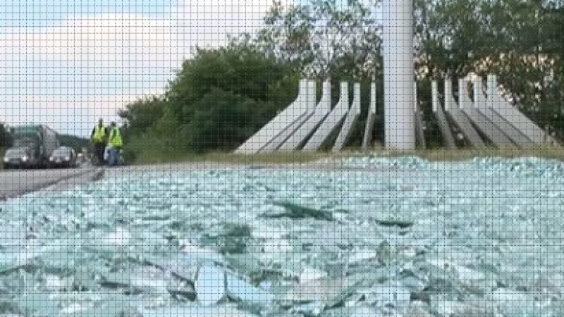 Разпилени стъкла затвориха пътя София – Варна 