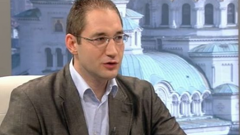 Георги Ангелов: Не съм сигурен, че КТБ ще отвори врати
