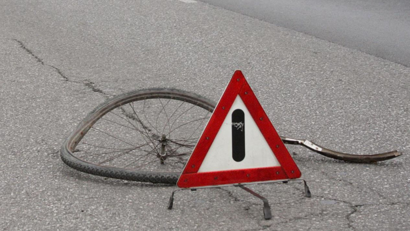 Неправоспособен шофьор уби 57-годишен велосипедист