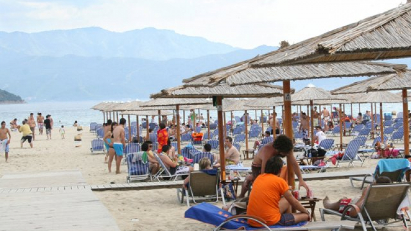 Вижте летните цени по плажовете в Гърция