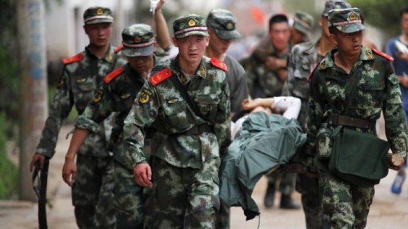 Броят на жертвите на труса в Китай надмина 360 души
