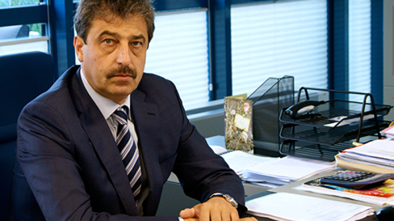 Цветан Василев: Очаквайте предложение от инвеститорски консорциум за КТБ