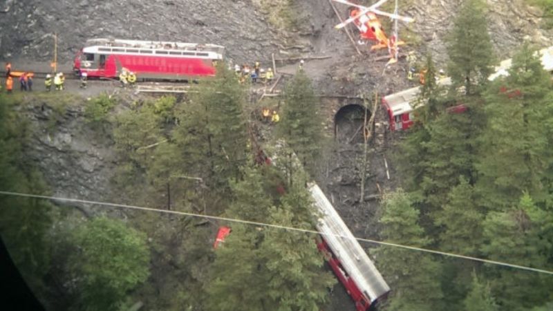 Седем ранени, петима от които тежко, при ужаса в Швейцария (СНИМКИ)