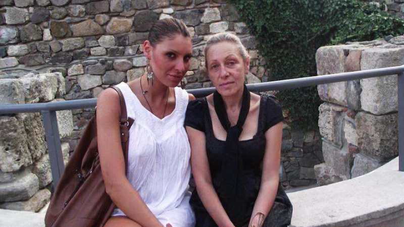 Майката на Златка Димитрова: Злати е зле след загубата на бебето