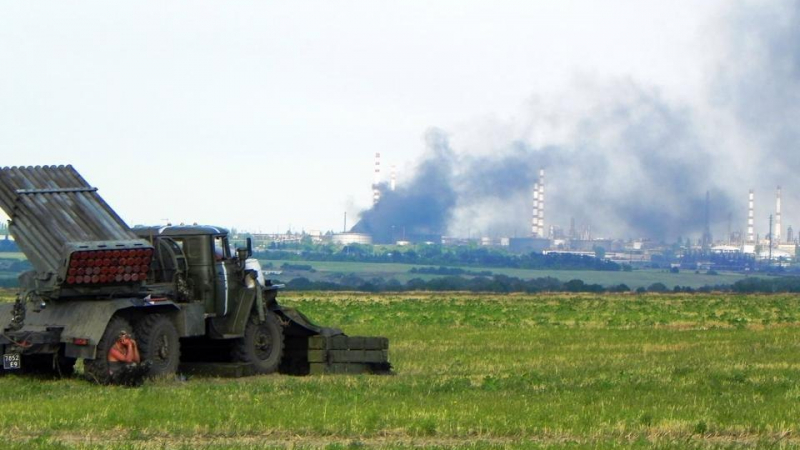 Ад край Луганск: Удариха конвой с бежанци, някои са изгорели живи!
