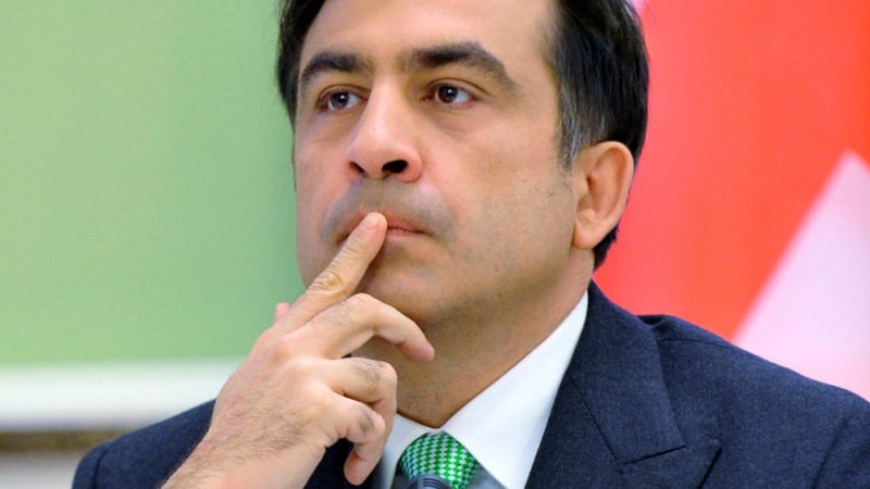 Саакашвили върна 7 палта на държавата