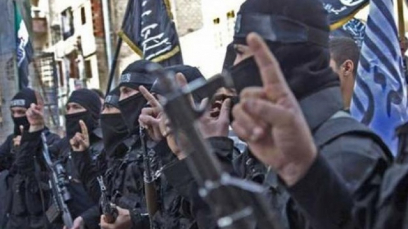 Терористите от &quot;Ислямска държава&quot; похитиха още четирима чужденци
