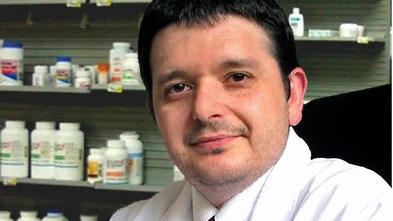 Магистър фармацевт Антон Вълев: Битката на фармапазара у нас не е за здравето на пациента, а за бакшиша!