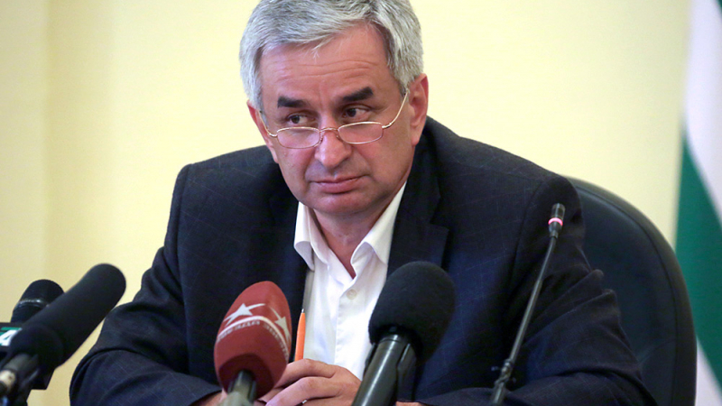 Опозиционен лидер е новият президент на Абхазия