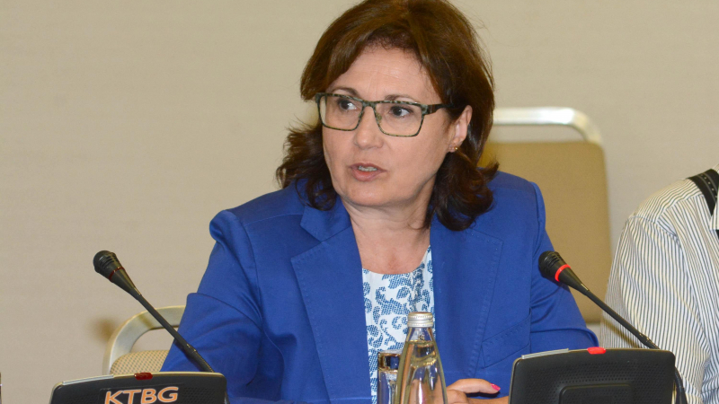 Стремглава кариера на Румяна Бъчварова в ново правителство на Борисов