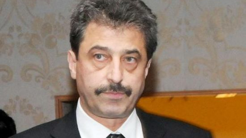 1 млн. лева гаранция връща Цветан Василев в България?