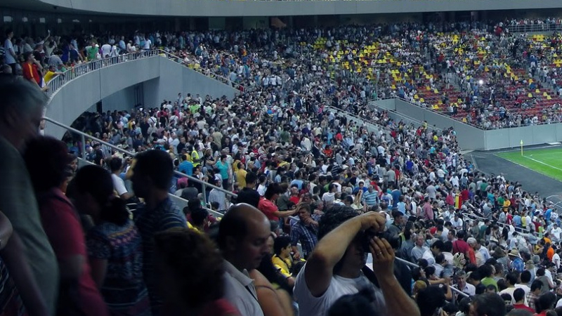 70 000 чакат Станишев на най-големия стадион в Румъния