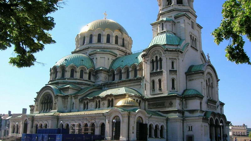 Държавата и църквата си стиснаха ръцете за „Св. Александър Невски&quot;
