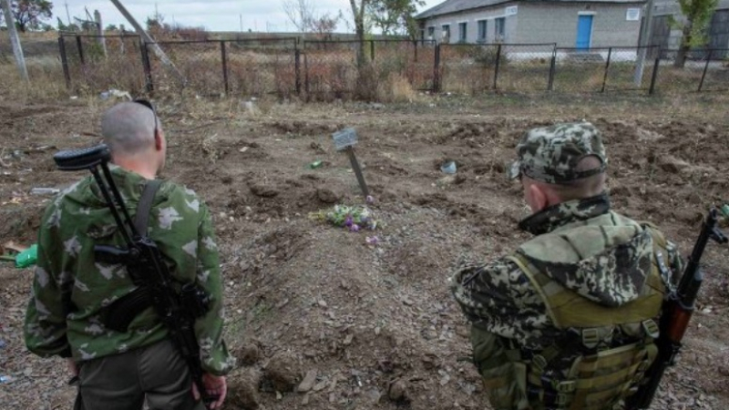 Нови зловещи масови гробове открити в Донбас
