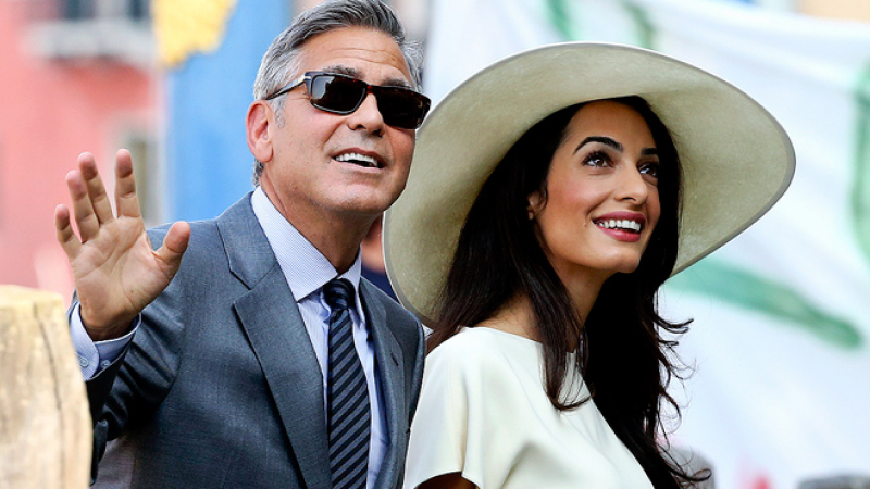 Вижте сватбения албум на Джордж Клуни и Амал Аламудин (СНИМКИ)