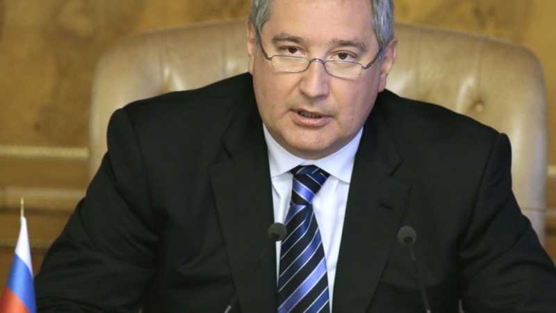 Блокираният от Румъния руски вицепремиер Рогозин отвърна на удара: Гадове!
