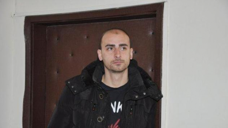 Изпит в НСА отложи делото за наркотици срещу брата на Бербатов