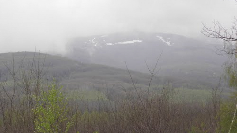 Дъжд, мъгла и студ в планините, не става за туризъм