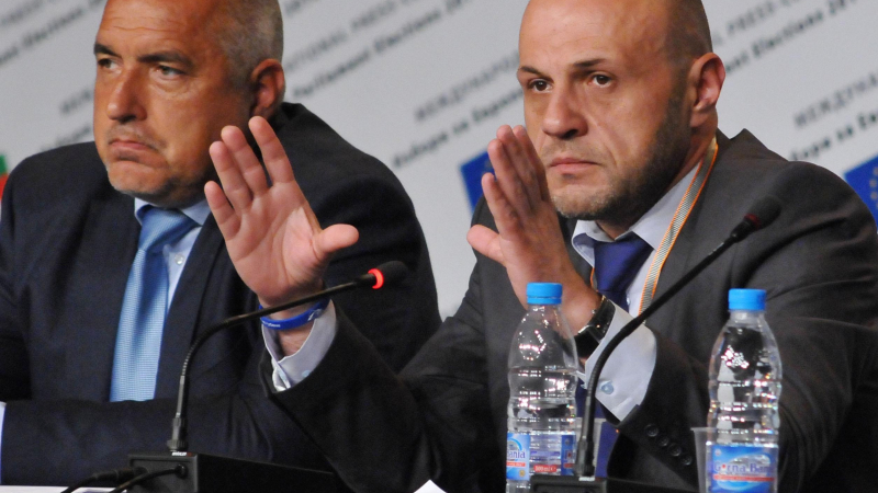 Томислав Дончев: Изключително песимистични са прогнозите за създаване на правителство