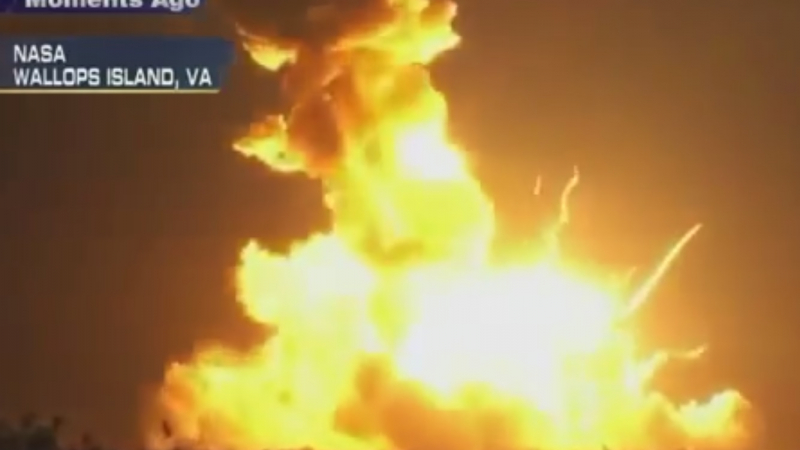 Американска ракета избухна при излитане преди минути (ВИДЕО)