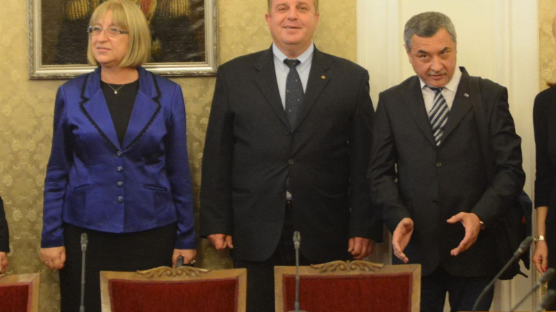 Каракачанов: За мен преговорите с ГЕРБ приключиха