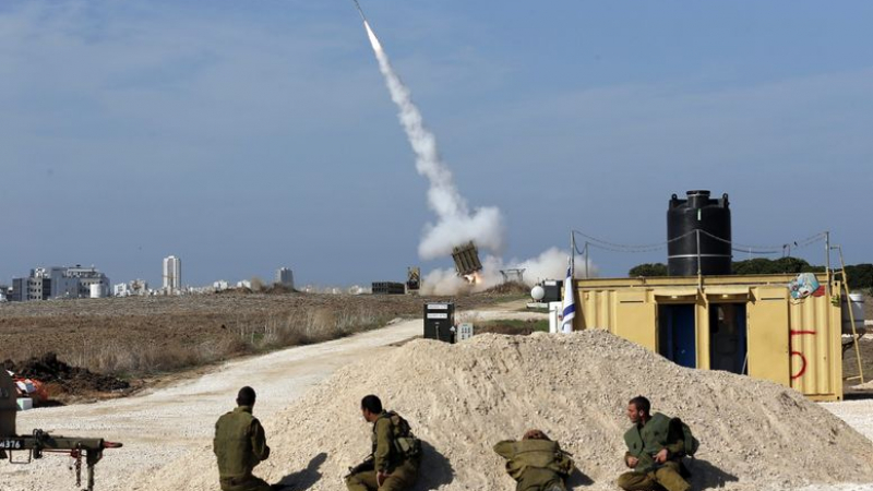 Първи ракетен удар по Израел от септември насам