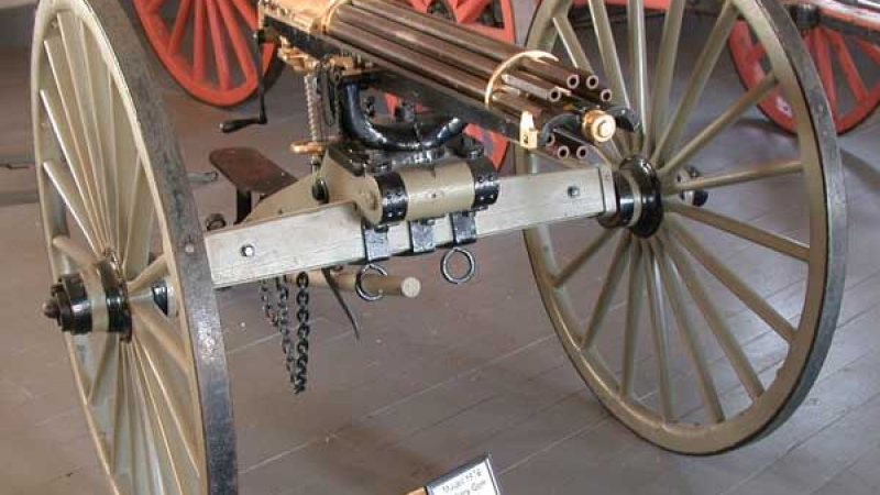 4.11.1862 г.: Патентована е многоцевната картечница &quot;Гатлинг&quot;