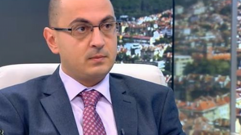 Адвокат на Цветан Василев: И да иска, банкерът не може да се върне в България
