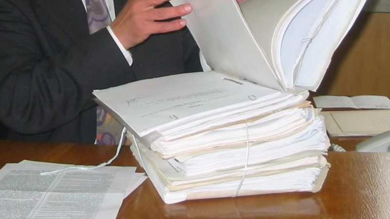 Прокуратурата: Имаме заверени ксерокопия от тефтерчето на Златанов
