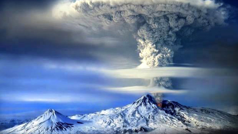Вижте 12 от най-невероятните вулкани на планетата (СНИМКИ)