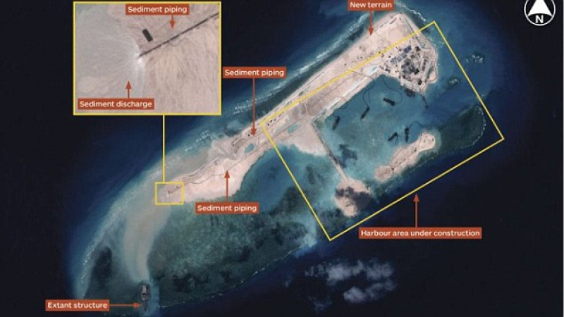Китай строи огромен остров в спорни води