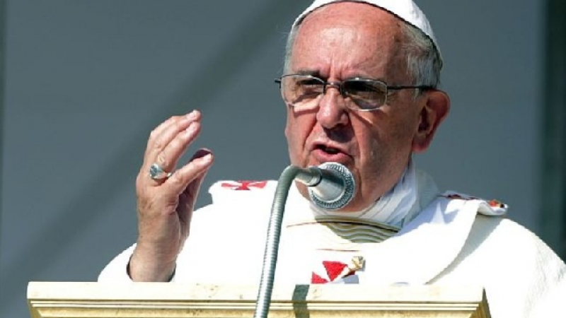 Папата с крамолна реч в Страсбург: Европа заприлича на немощна, изостанала и уморена баба