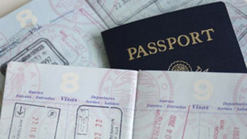 Европа ни помага да паднат визите за САЩ, за Шенген още умува 