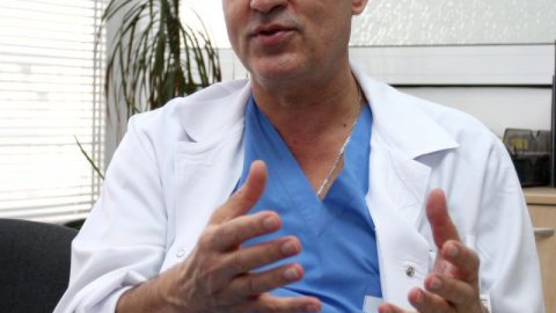 Д-р Стоян Лазаров: Лекуваме за наша сметка дете с разкъсана на две места аорта!