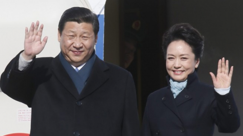 Клип за любовта между китайския лидер Си Дзинпин и съпругата му Пън Лиюан с над 125 милиона гледания
